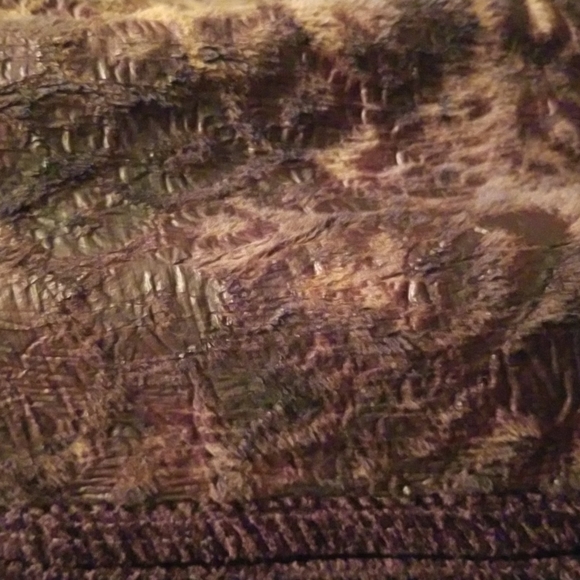 Lisa International Vest - Picture 2 of 5